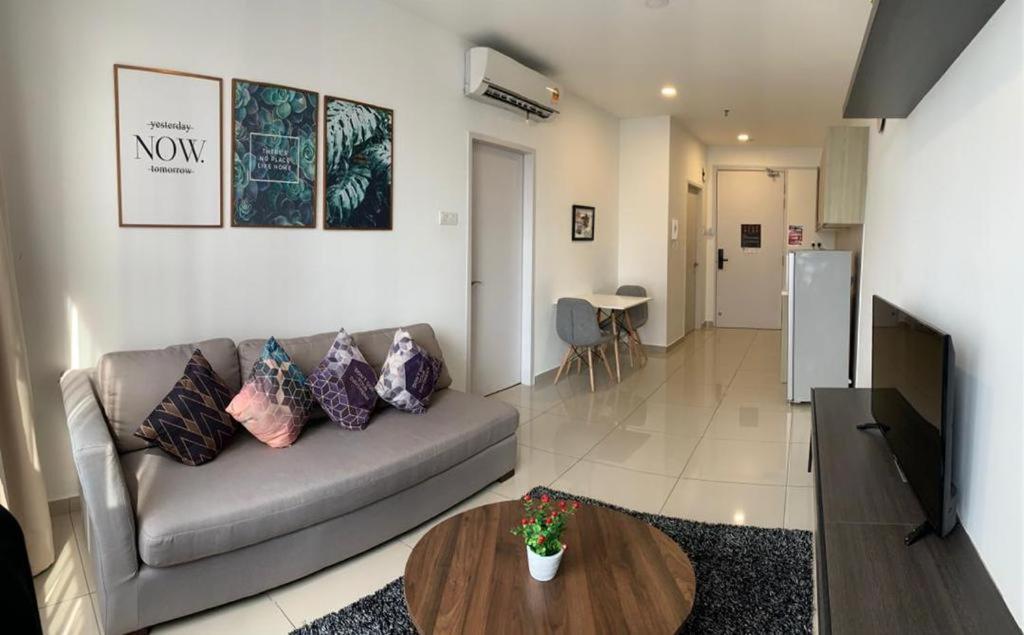 Host Assist Homestay By Ha I-City Shah Alam Bagian luar foto